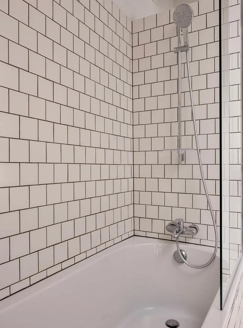 Loft City Center - 1 Bedroom - Parking - By Finenest Liege Apartment