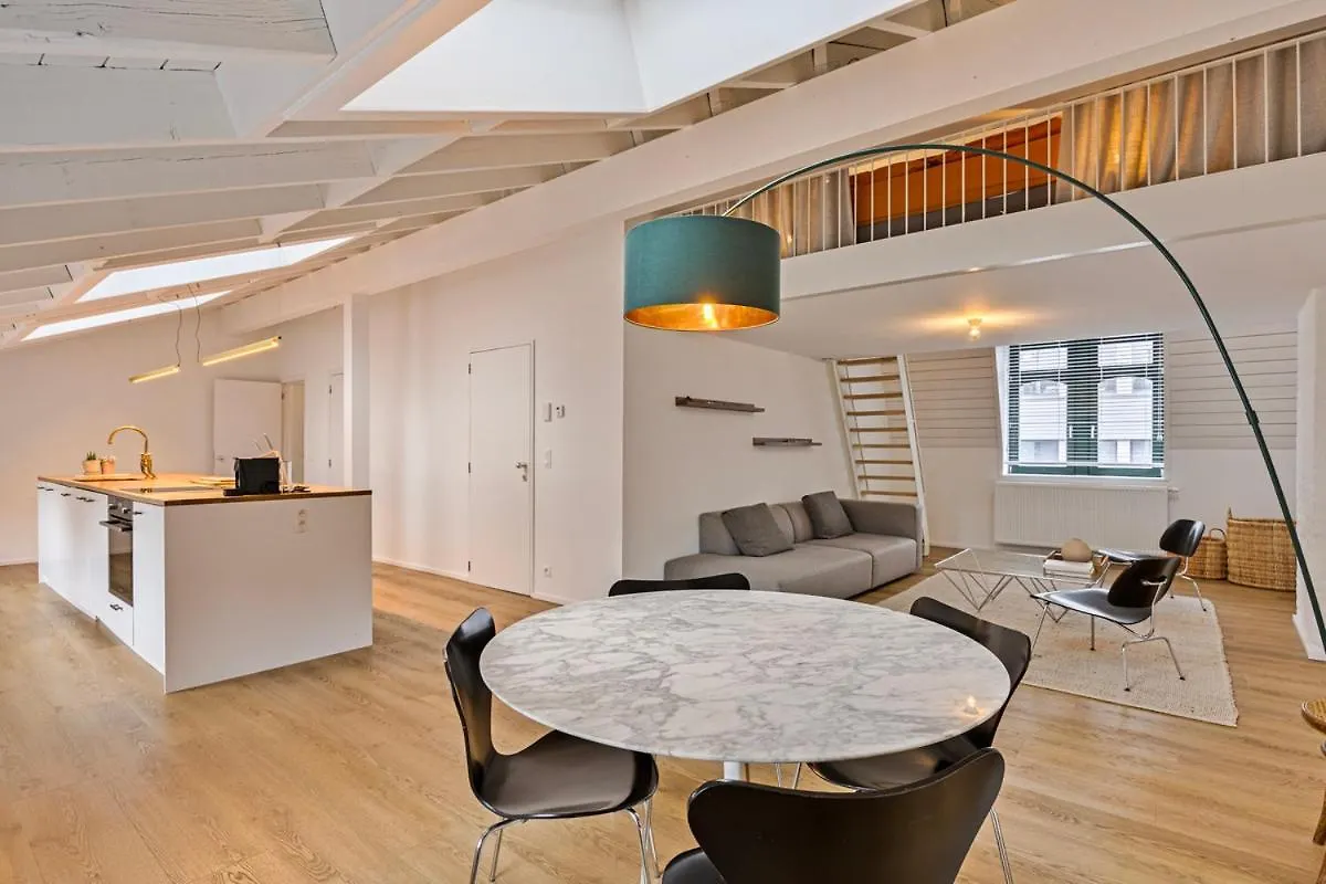 Loft City Center - 1 Bedroom - Parking - By Finenest Liege